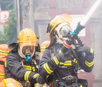 家庭火警急救重点，第一功夫应该怎么办？？？